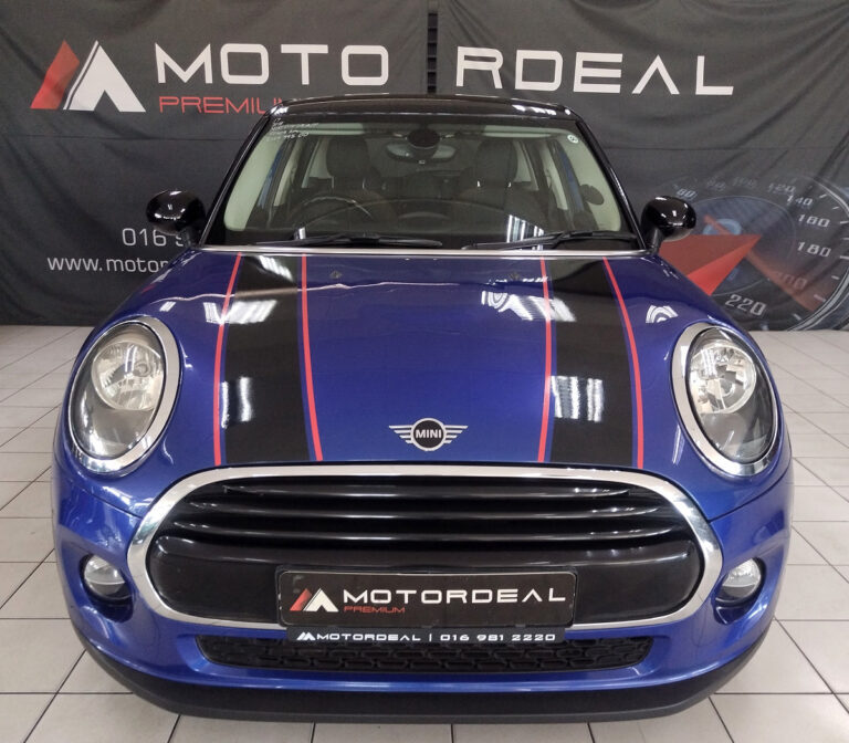 2018 MINI HATCH 5-DOOR COOPER